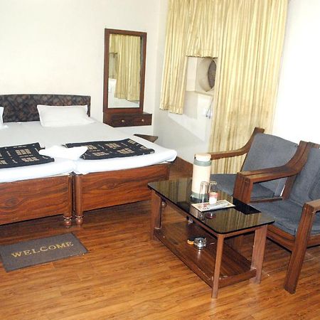 Hotel Kusum 빌라이 외부 사진