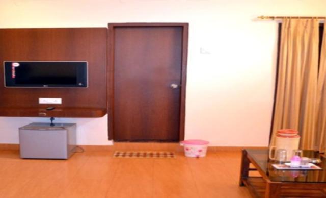 Hotel Kusum 빌라이 객실 사진
